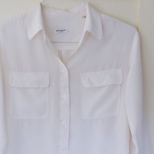Equipment Signature Silk Shirt in Nature White